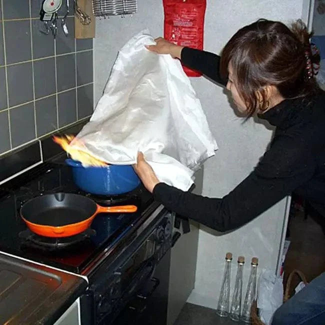 Fire Blanket | Fire Safety Training Risk Management Safe Risk Class - Fire Blanket