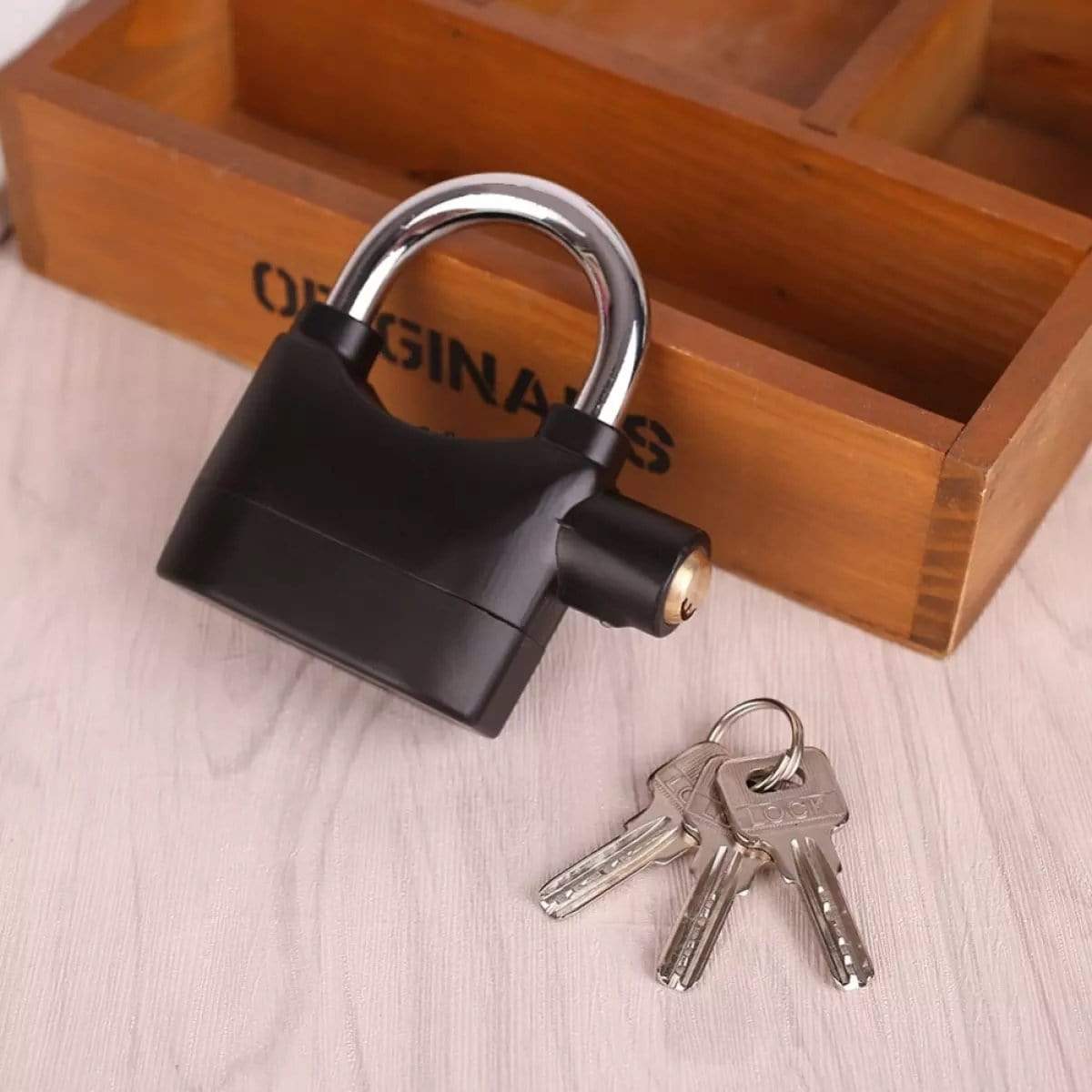 Smart Door Alarm PadLock Sensor Lock for Bike Waterproof - Motion Sensor Alarm Lock - Motion Sensor Alarm Lock